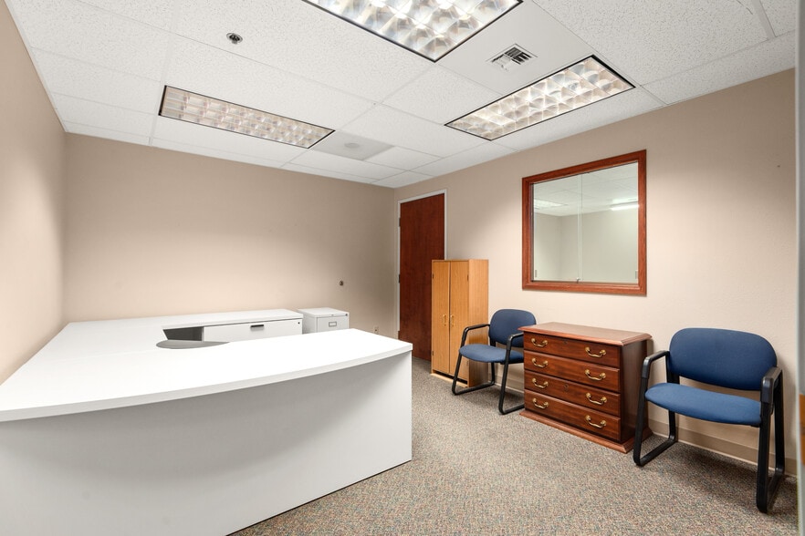 More Photos Of 555 Corporate Dr, Kalispell Medical For Lease