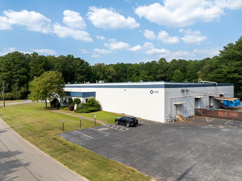 More Photos Of 140 Mendel Dr SW, Atlanta Distribution For Lease