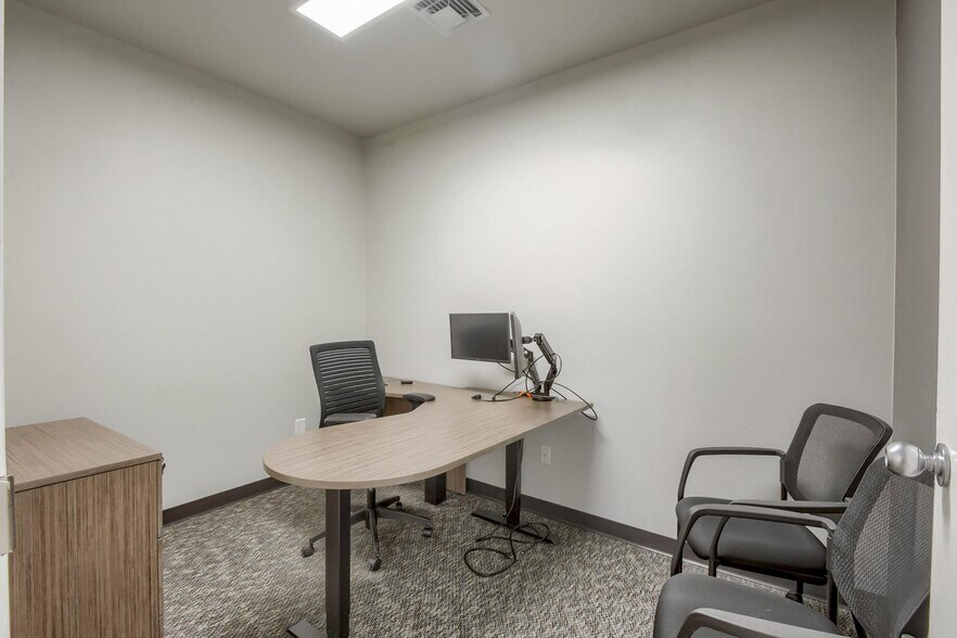 More Photos Of 19316 Goddard Ranch Ct, Morrison Office For Lease