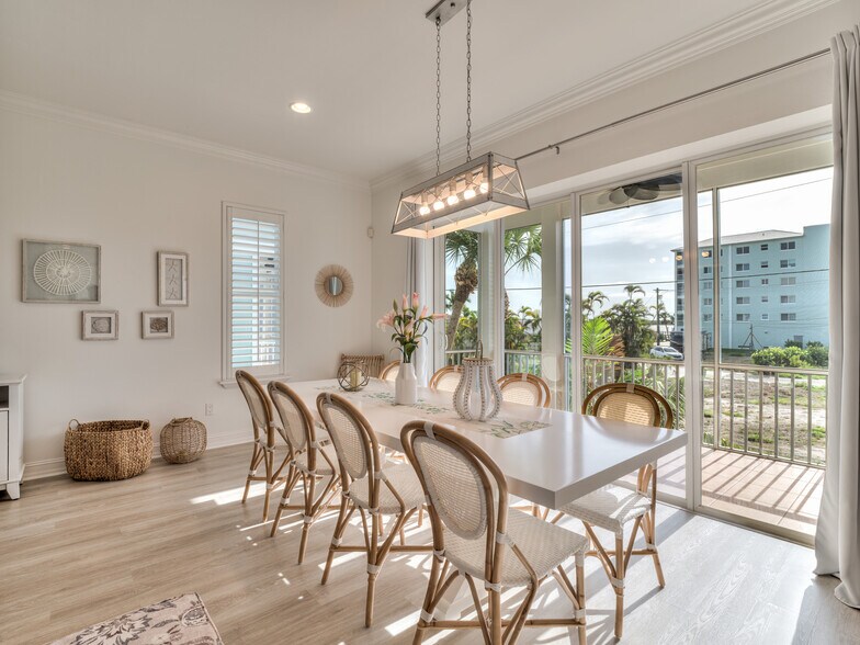 More Photos Of , Fort Myers Beach Specialty For Sale