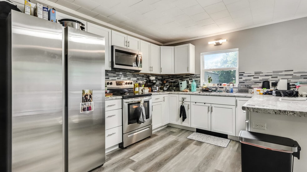 More Photos Of 106 S Harding St, Owen Apartments For Sale