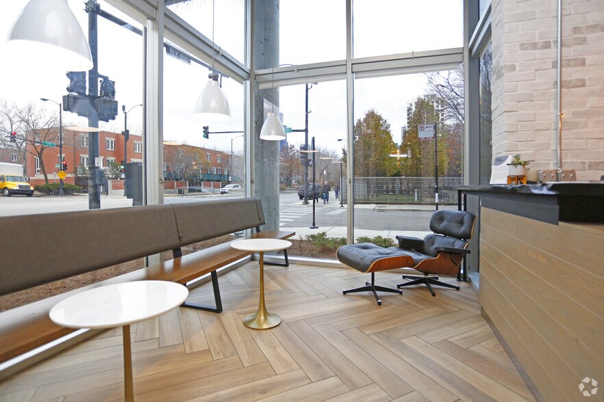 More Photos Of 1401 S State St, Chicago Apartments For Lease