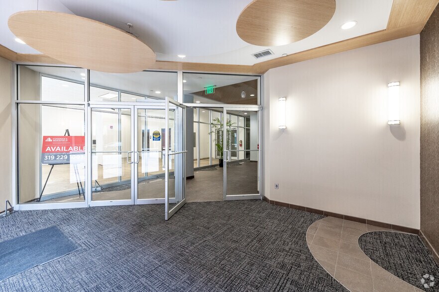 More Photos Of 221 3rd Ave SE, Cedar Rapids Unknown For Lease