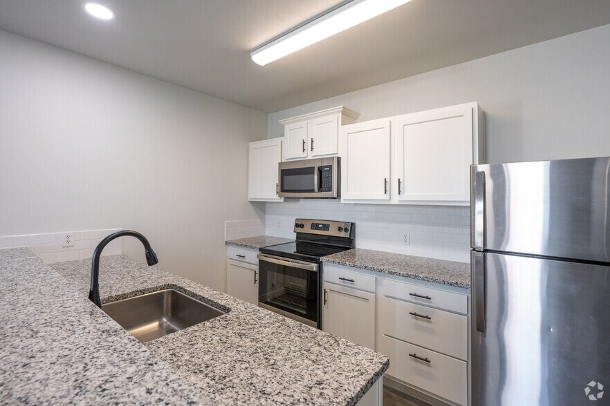 More Photos Of 1 Central Ave NW, Albuquerque Apartments For Sale