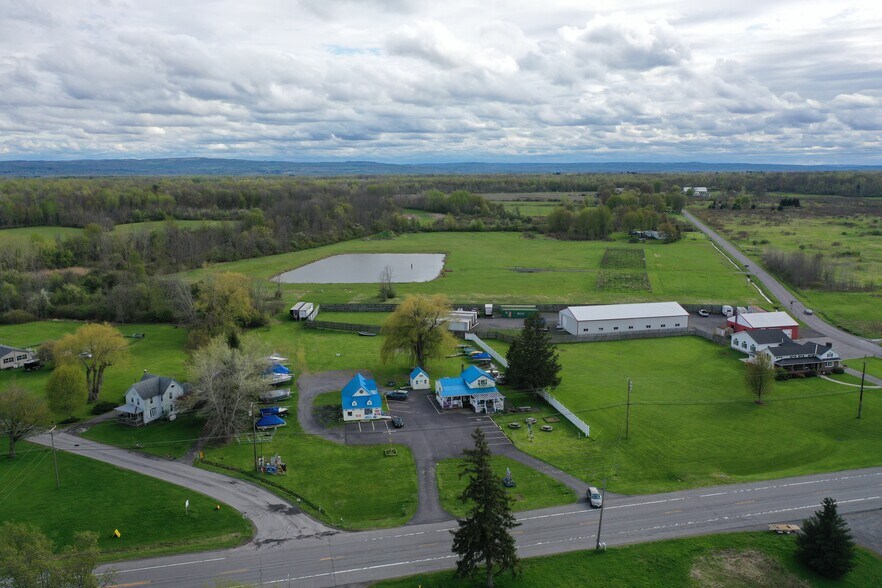 More Photos Of 3732 NY-31 Rt, Canastota Restaurant For Sale