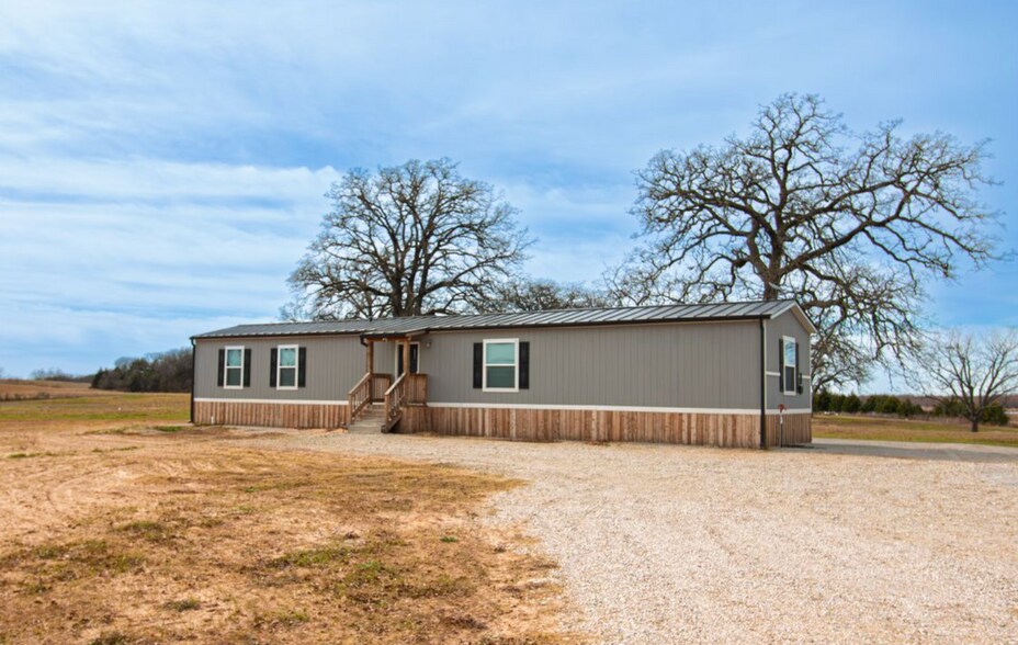 More Photos Of 25114 Lake Rd, Burneyville Land For Sale