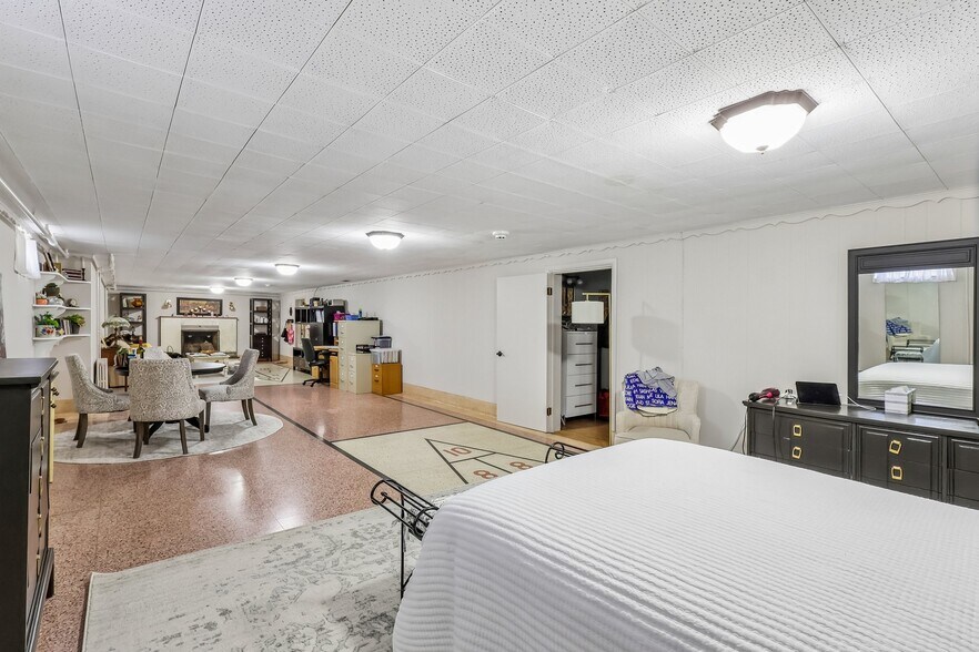 More Photos Of 836 Jacoby Rd, Copley Healthcare For Sale
