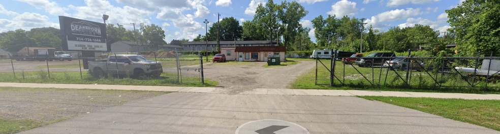 More Photos Of 32593 Cherry Hill Rd, Westland Land For Lease