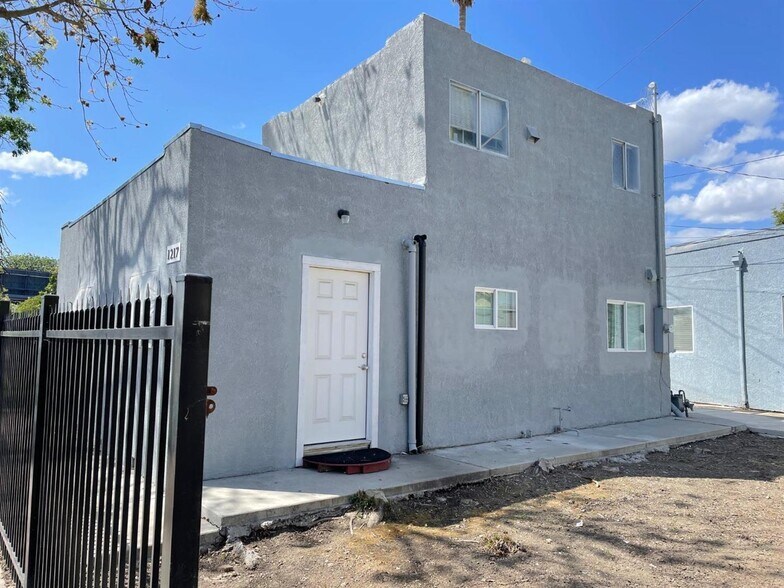 More Photos Of 1217 E Harding Way, Stockton Apartments For Sale
