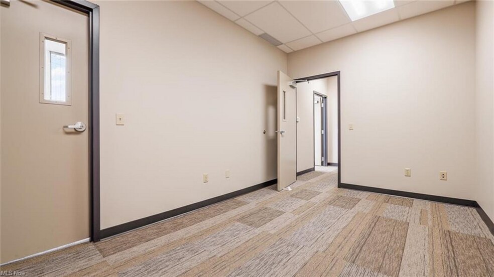 More Photos Of 60788 Southgate Rd, Byesville Office For Lease