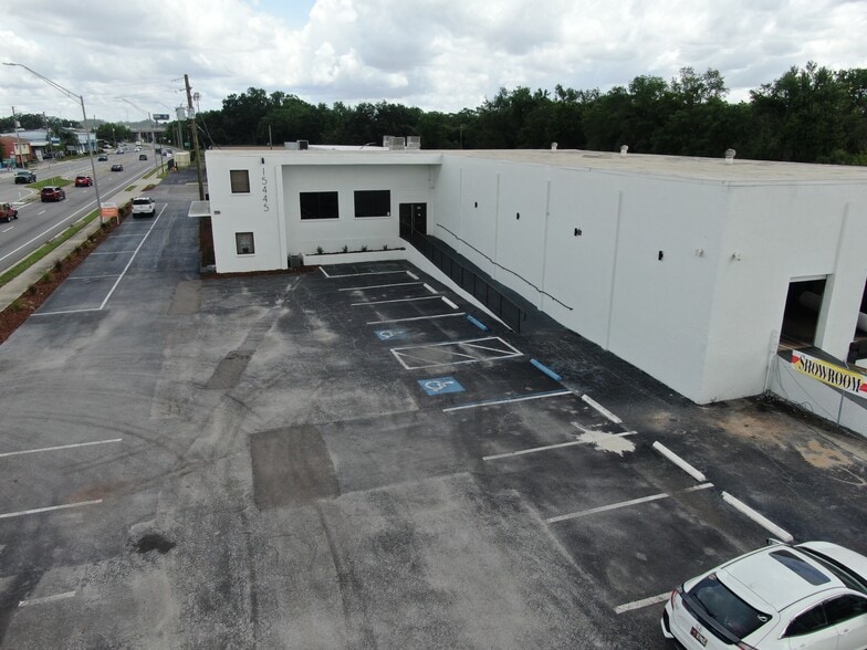 More Photos Of 15445 N Nebraska Ave, Lutz Warehouse For Lease