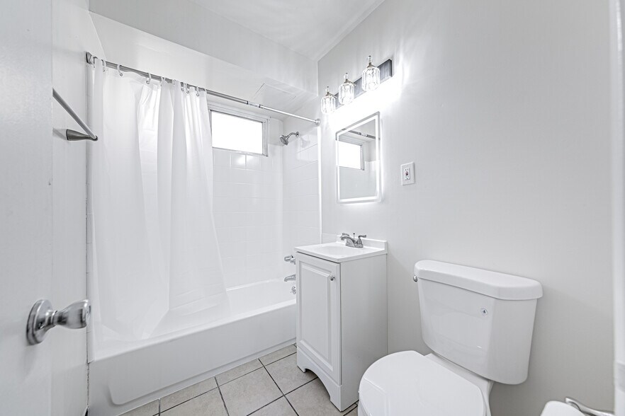More Photos Of 1475 Venice Blvd, Los Angeles Apartments For Sale
