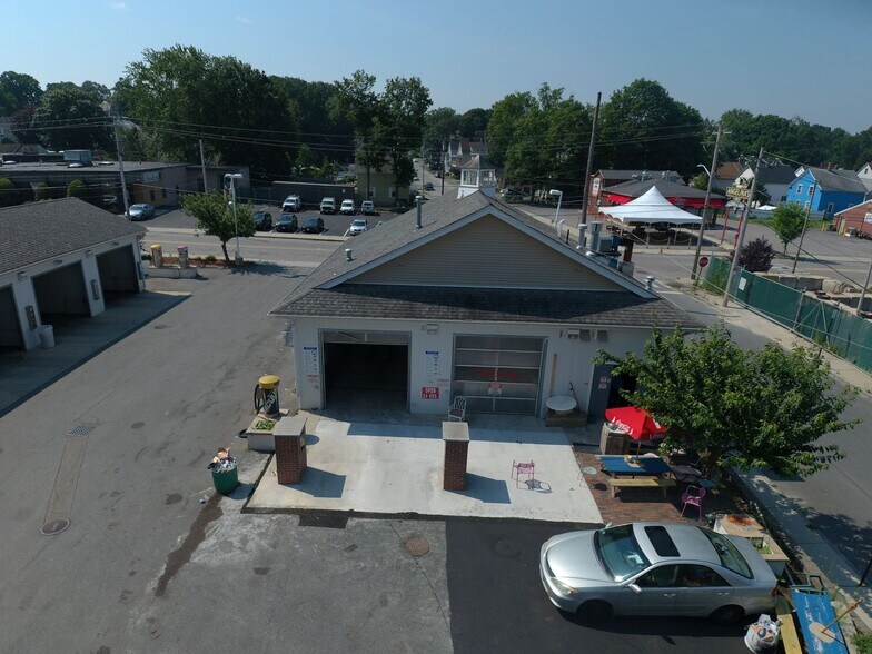 More Photos Of 1317 Middlesex St, Lowell Carwash For Lease