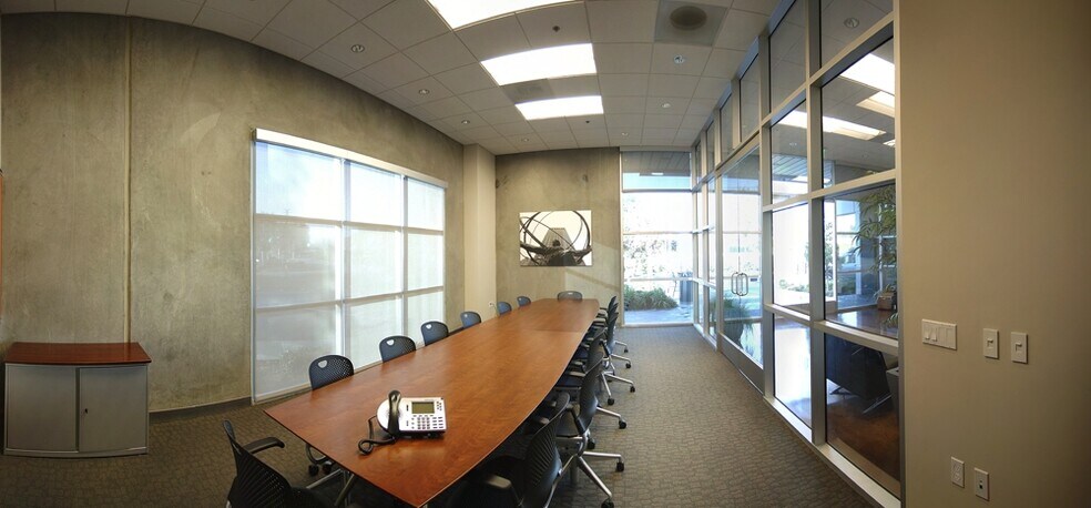 More Photos Of 17521-17551 Gillette Ave, Irvine Coworking Space