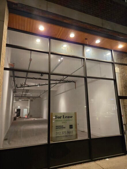 More Photos Of 2909 N Milwaukee Ave, Chicago Storefront Retail Residential For Lease