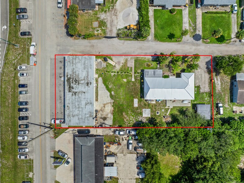 More Photos Of 11150-11170 SE Federal Hwy, Hobe Sound Storefront For Sale