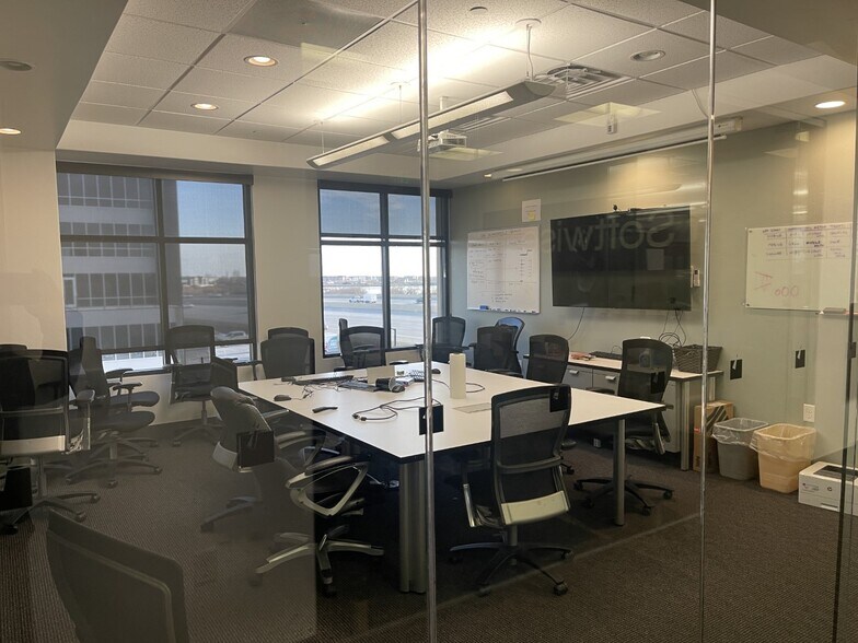 More Photos Of 1250 E 200 S, Lehi Office For Lease