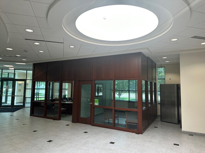 More Photos Of 1015 W Windsor Rd, Champaign Bank For Sale