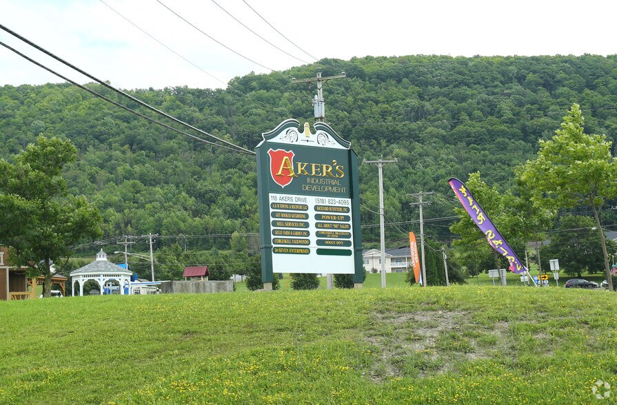 More Photos Of 118-184 Aker Dr, Cobleskill Distribution For Lease