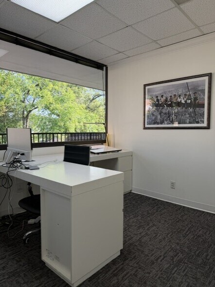 More Photos Of 3720 4th Ave S, Birmingham Medical For Lease