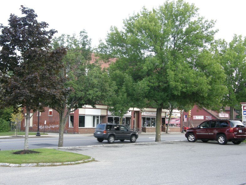 More Photos Of 38-44 N Main St, Rochester Storefront Retail Office For Lease