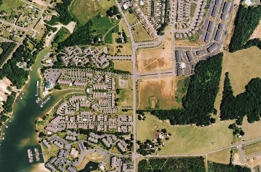 More Photos Of W Catawba Ave, Cornelius Land For Sale