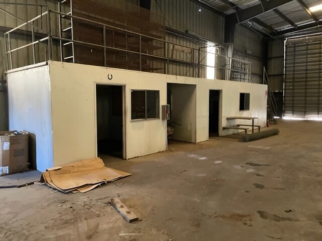 More Photos Of 18846 N Highway 99, Acampo Unknown For Lease