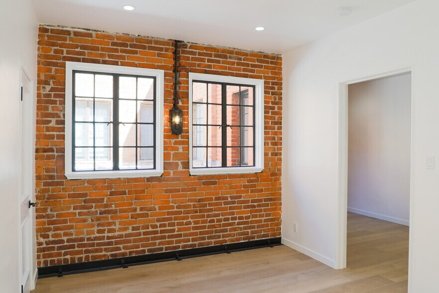 More Photos Of 1138-1140 Westwood Blvd, Los Angeles Storefront Retail Office For Lease