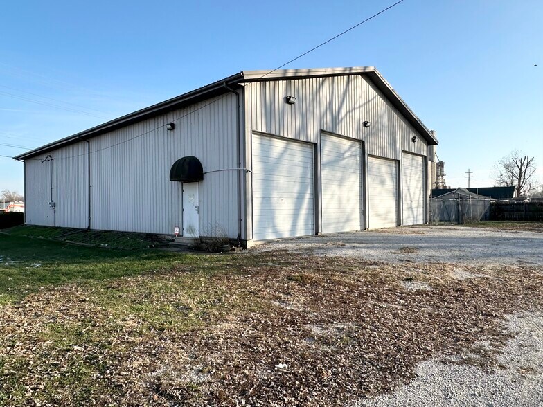 More Photos Of 2103 S First, Terre Haute Warehouse For Sale