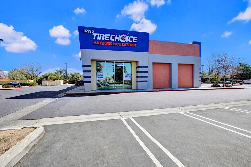 Primary Photo Of 16190 Perris Blvd, Moreno Valley Auto Repair For Sale