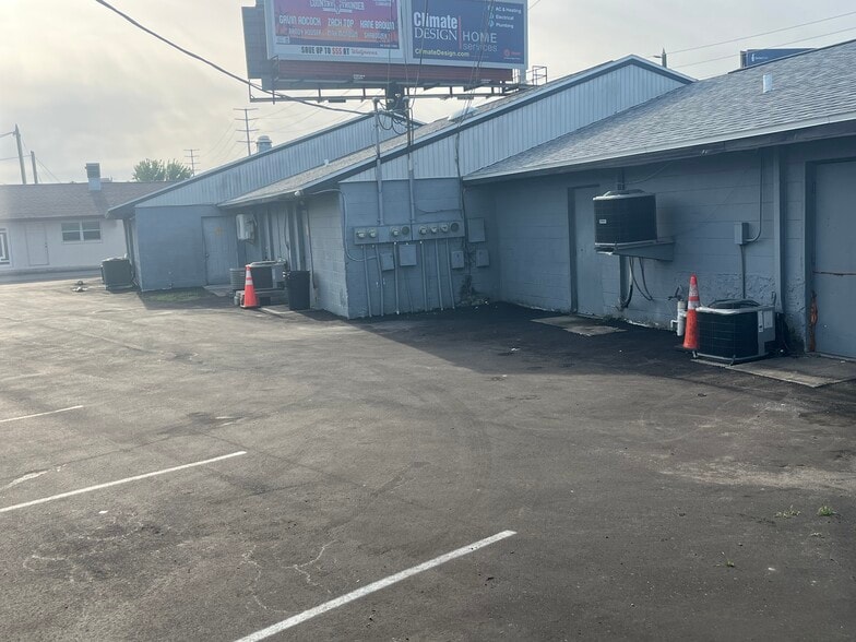 More Photos Of 6201 Ridge Rd, Port Richey Storefront Retail Office For Sale