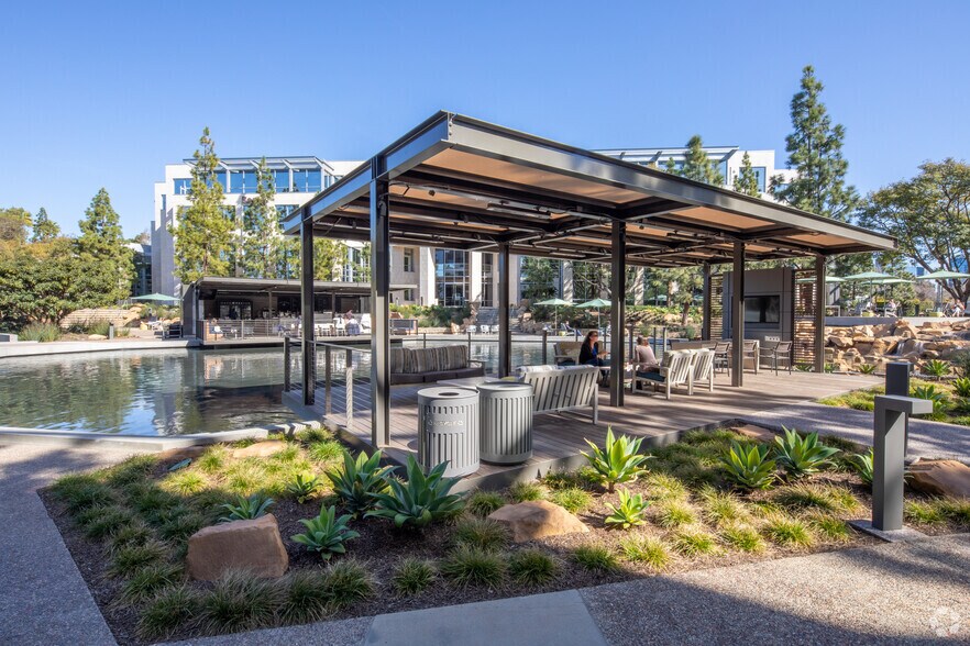 More Photos Of 4445 Eastgate Mall, San Diego Coworking Space