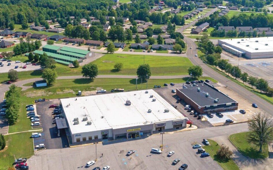 More Photos Of 671 3rd Ave, Jasper Storefront For Lease