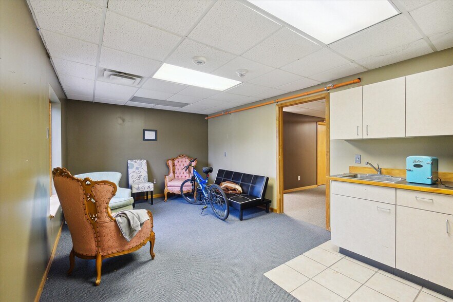 More Photos Of 1380 E Main St, Edmore Assisted Living For Sale