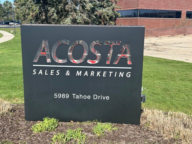 More Photos Of 5989 Tahoe Dr SE, Grand Rapids Medical For Sale