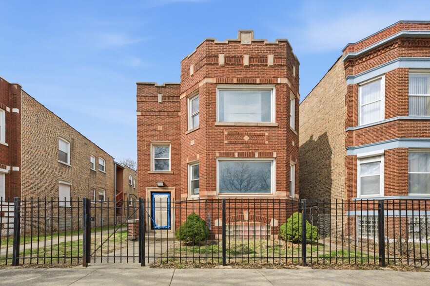 Primary Photo Of 7352 S Langley Ave, Chicago Apartments For Sale