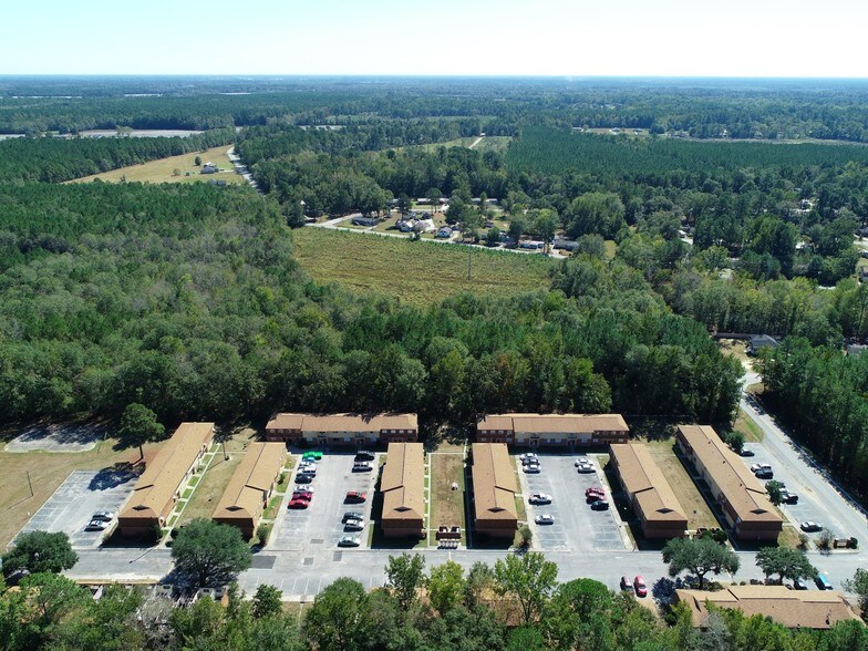 More Photos Of 901 Corona Dr, Orangeburg Apartments For Sale