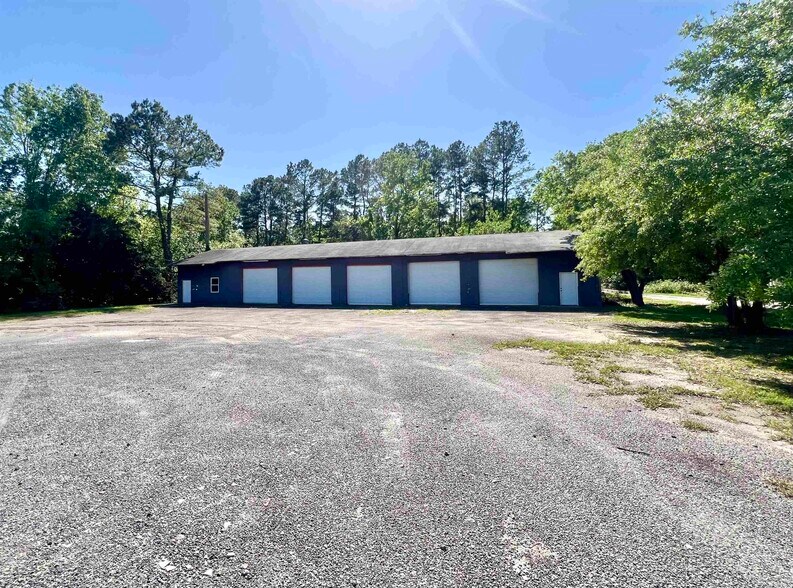 More Photos Of 2636 Highway 69, Lumberton Warehouse For Sale