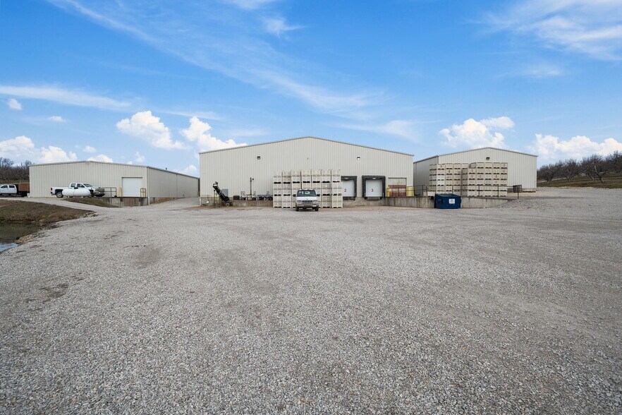 More Photos Of 15972 State Highway 47, Marthasville Food Processing For Sale