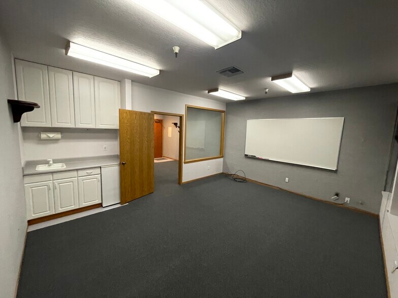 More Photos Of 295 Highway 50, Stateline Office For Sale