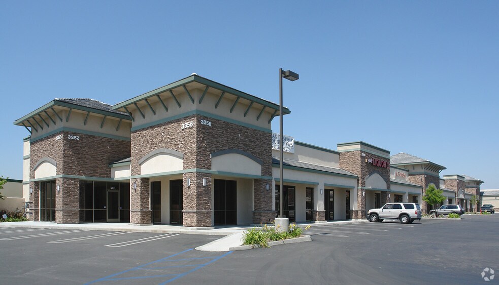 Primary Photo Of 3352-3400 Wentworth Dr, Hemet Unknown For Lease