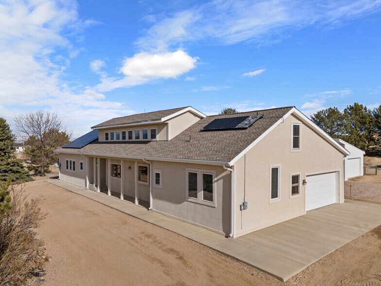 More Photos Of 7690 Carlson Ct, Fort Collins Warehouse For Sale