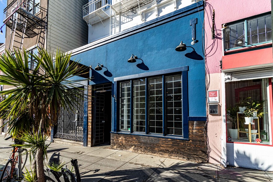 Primary Photo Of 442 Haight St, San Francisco Storefront Retail Residential For Lease