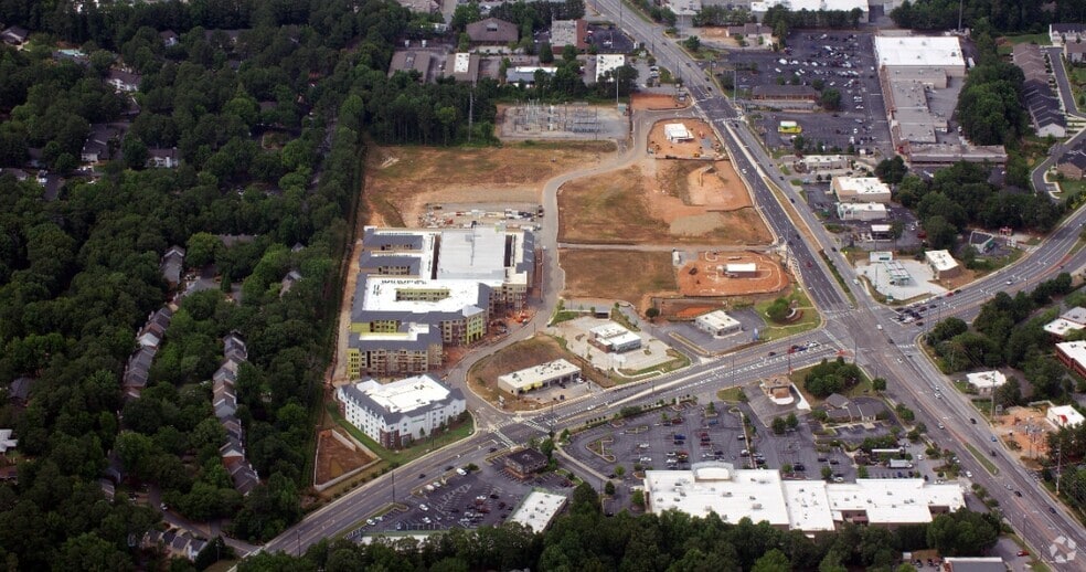 More Photos Of 1420 Terrell Mill Rd SE, Marietta General Retail For Lease
