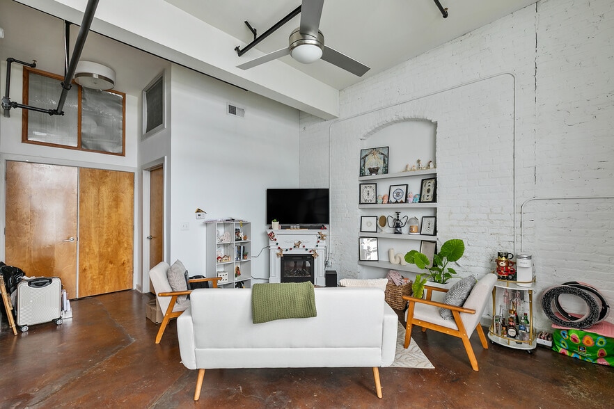 More Photos Of 601 Stockton St, Richmond Apartments For Sale