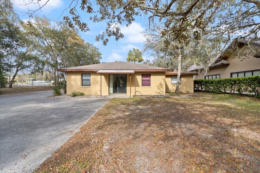 More Photos Of 2303 W Highway 44, Inverness Office For Sale