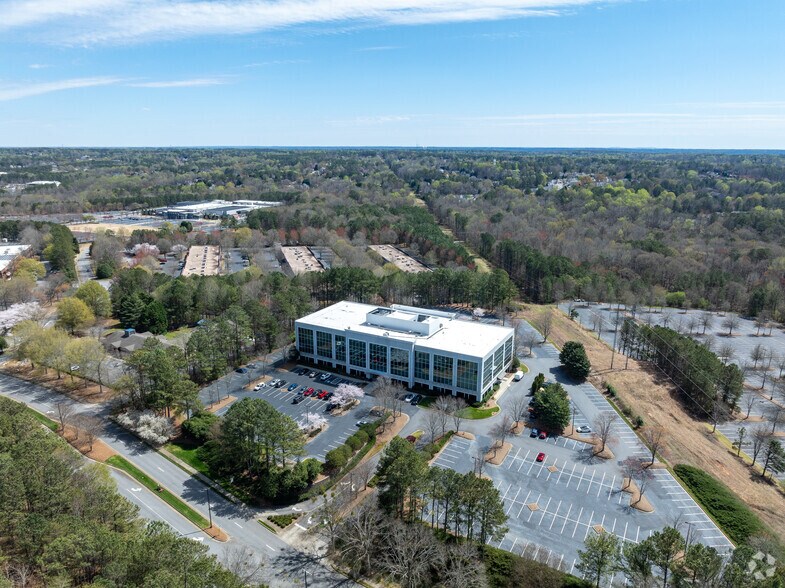More Photos Of 4550 N Point Pky, Alpharetta Office For Lease