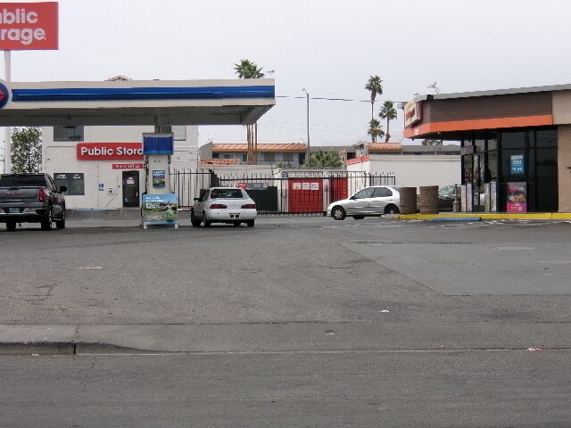 More Photos Of 3885 E Charleston Blvd, Las Vegas Convenience Store For Sale