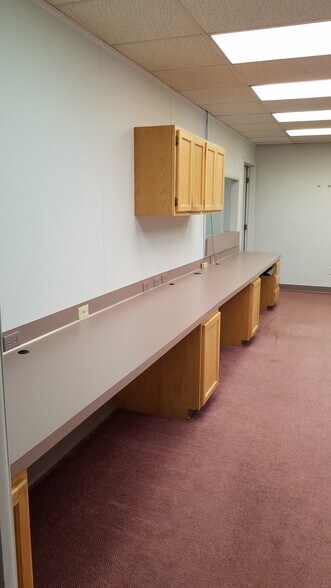 More Photos Of 3110 Davenport Ave, Saginaw Medical For Sale