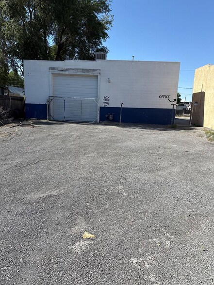 More Photos Of 600 E 11th St, Pueblo Auto Repair For Sale